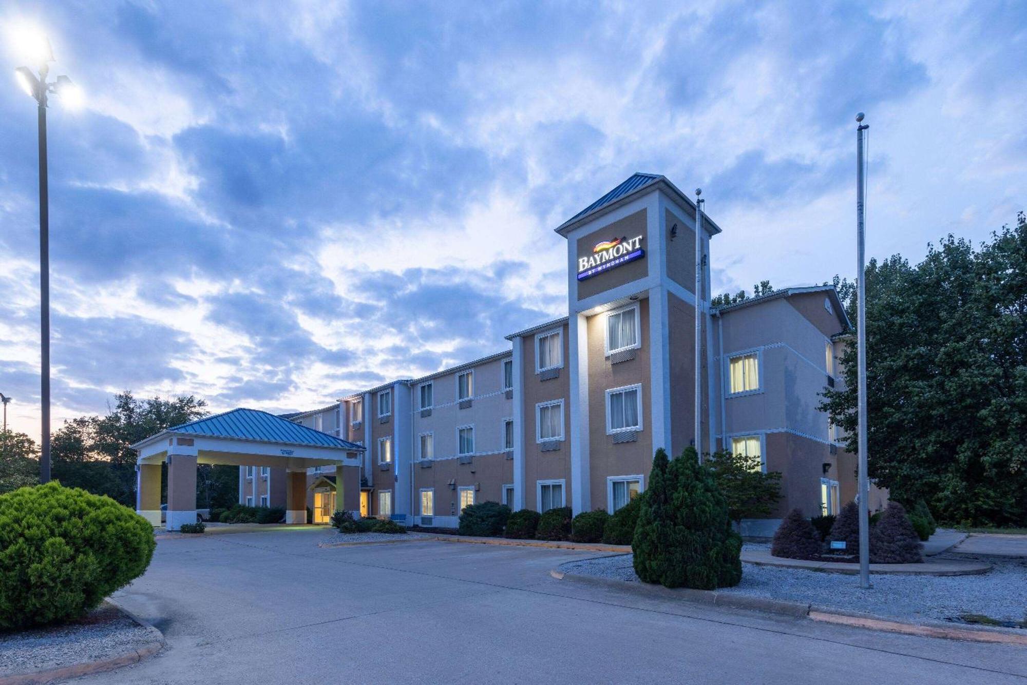 Baymont By Wyndham Kirksville University Area Eksteriør billede